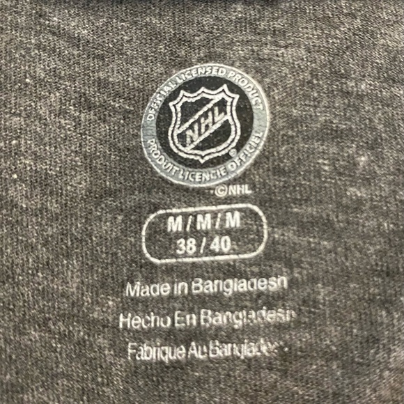 NHL Seattle Kraken short sleeve T-shirt - Size M - Picture 3 of 4